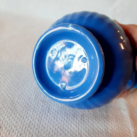 Vintage Stangl Colonial Blue Sugar Bowl and Creamer Set, #1388 - Picture 4 of 6